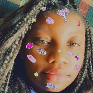 Meet your Posher, Akeliah